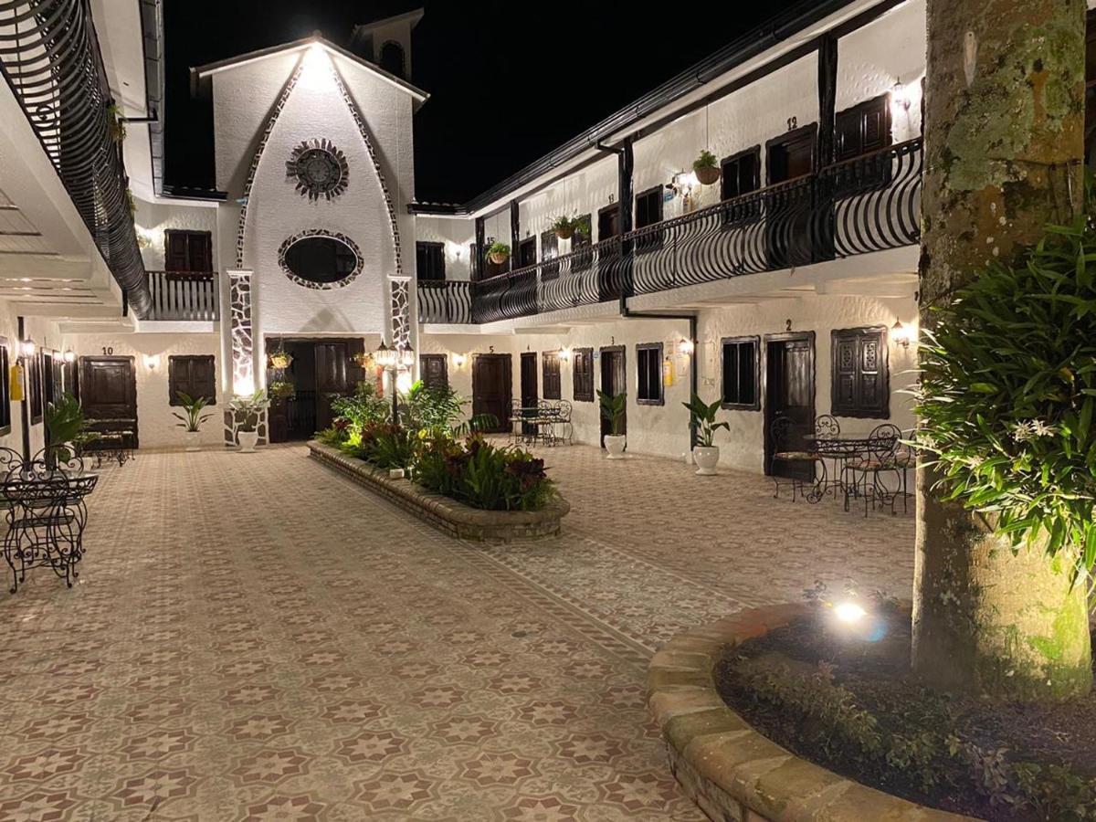 Casa Hotel Las Orquideas Circasia Exterior photo